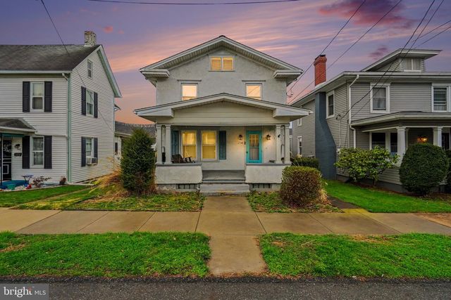 738 UNION ST, Millersburg, PA 17061