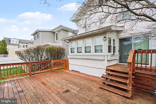 738 UNION ST, Millersburg, PA 17061