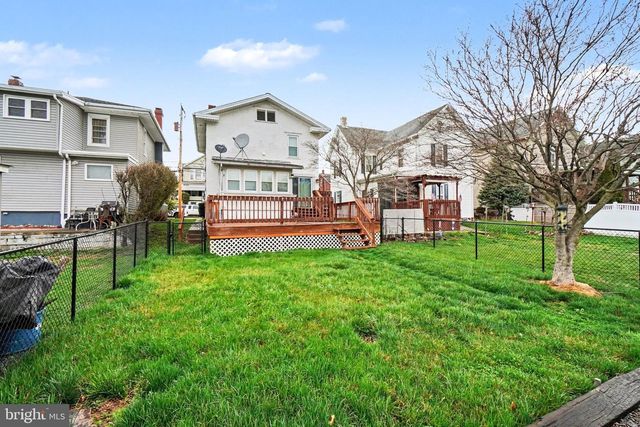 738 UNION ST, Millersburg, PA 17061