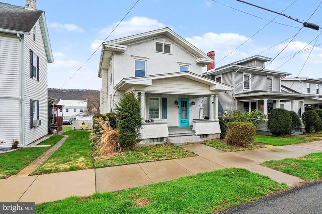 738 UNION ST, Millersburg, PA 17061