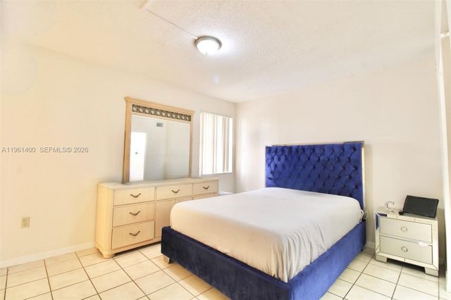 556 NW 114th Ave 201, Sweetwater, FL 33172