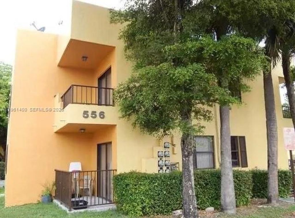 556 NW 114th Ave 201, Sweetwater, FL 33172