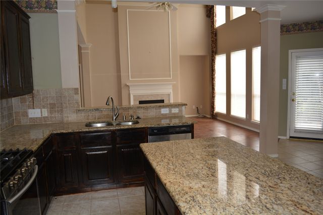 2713 Stanford Drive, Flower Mound, TX 75022