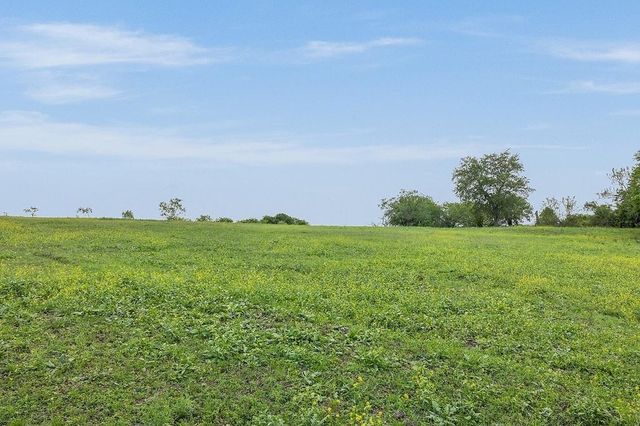 10889 Seydler Road, La Grange, TX 78945