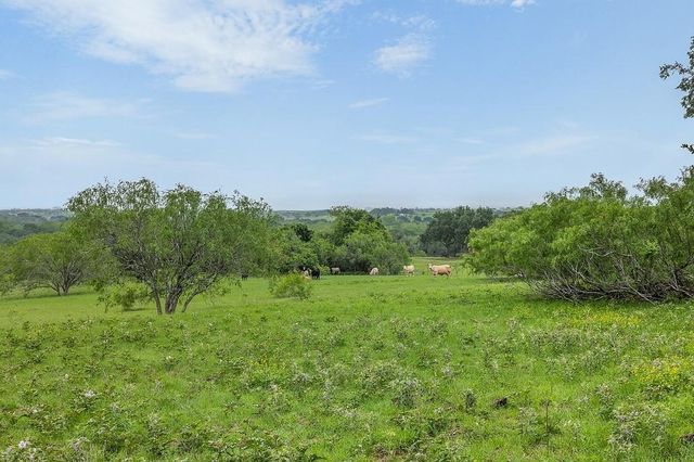 10889 Seydler Road, La Grange, TX 78945