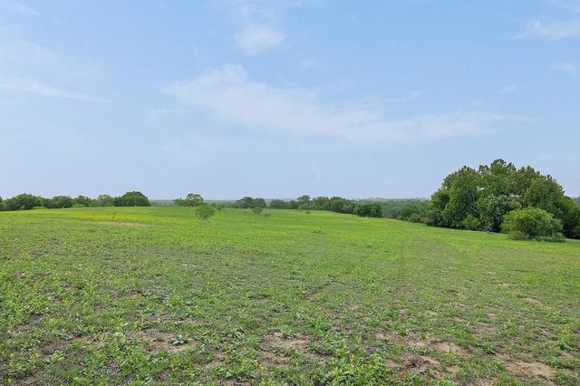 10889 Seydler Road, La Grange, TX 78945