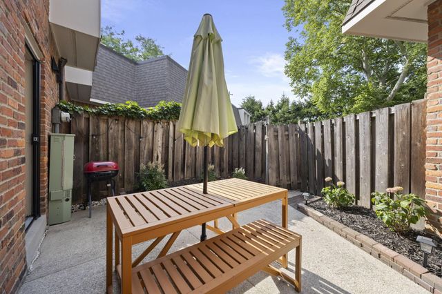 1580 Lafayette Drive, Columbus, OH 43220