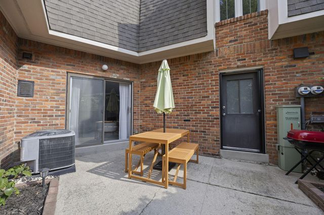 1580 Lafayette Drive, Columbus, OH 43220