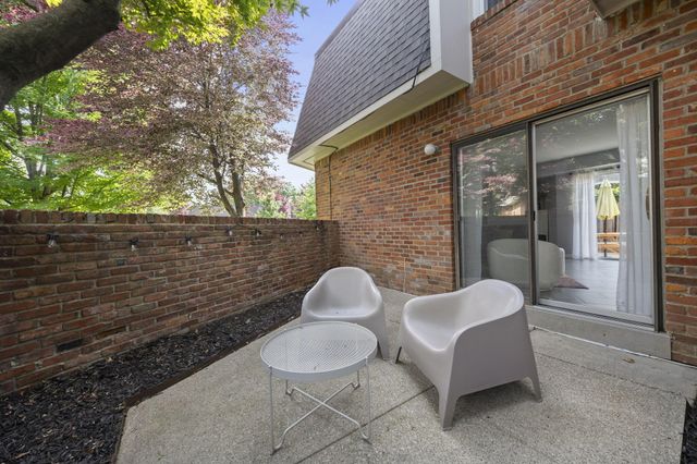 1580 Lafayette Drive, Columbus, OH 43220