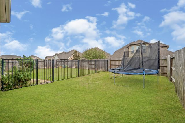 21610 Albertine Drive, Tomball, TX 77377