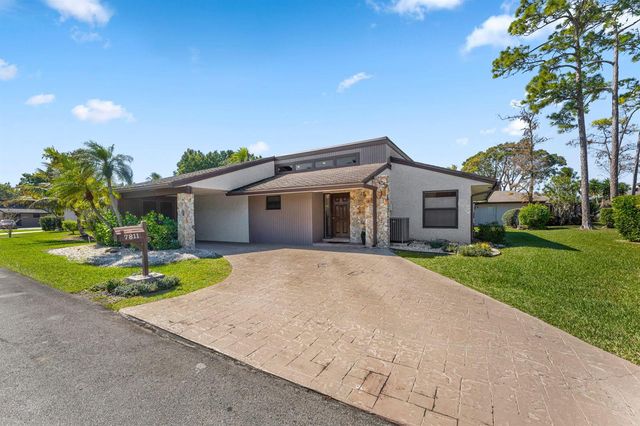 7811 Beechfern Circle 26, Tamarac, FL 33321