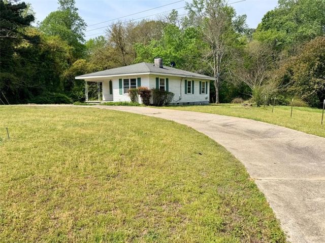 1129 Cave Springs Road, Douglasville, GA 30134