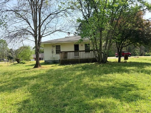 1129 Cave Springs Road, Douglasville, GA 30134