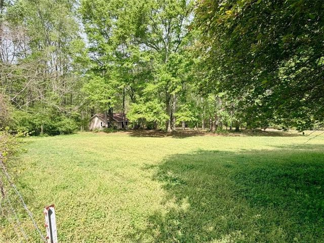 1129 Cave Springs Road, Douglasville, GA 30134