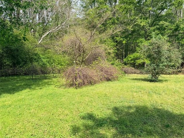 1129 Cave Springs Road, Douglasville, GA 30134