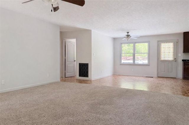 1129 Cave Springs Road, Douglasville, GA 30134