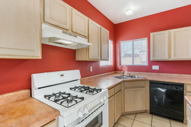 2009 Hermosa Court NW, Los Lunas, NM 87031