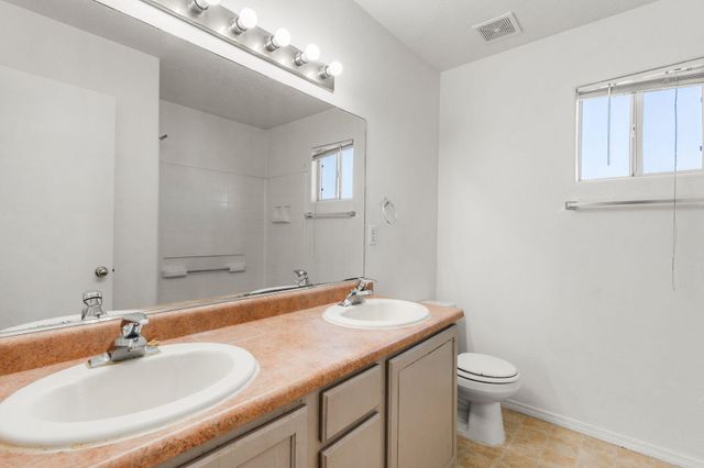 2009 Hermosa Court NW, Los Lunas, NM 87031