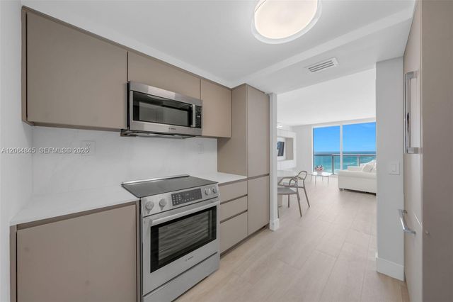 6365 Collins Avenue 2804, Miami Beach, FL 33141