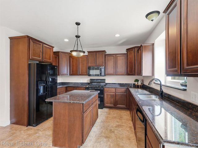 21640 Pine Cone Drive, Macomb Township, MI 48042