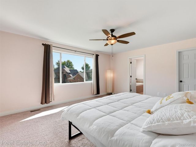 21640 Pine Cone Drive, Macomb Township, MI 48042