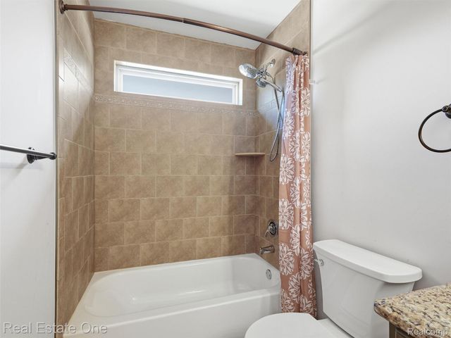 21640 Pine Cone Drive, Macomb Township, MI 48042