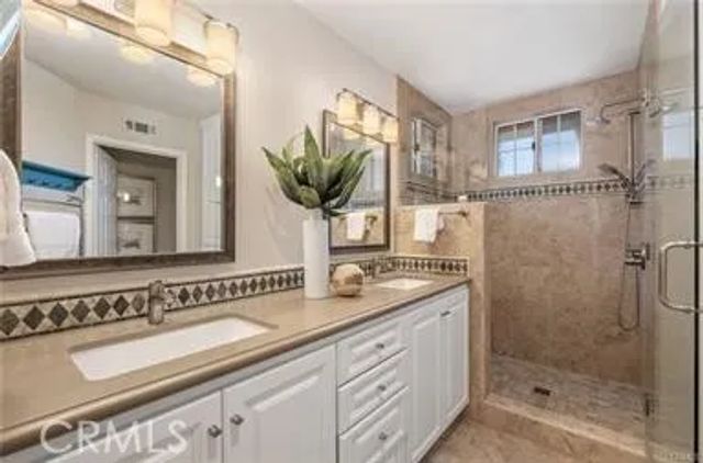 19 Royalston, Mission Viejo, CA 92692