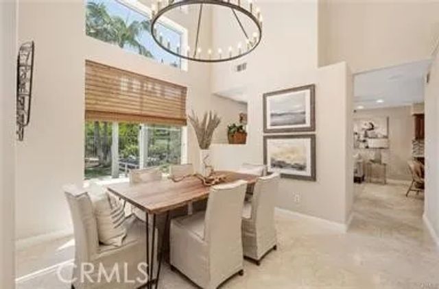 19 Royalston, Mission Viejo, CA 92692