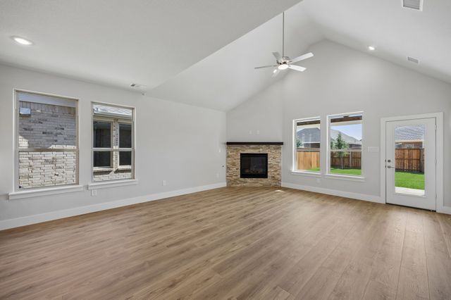 2206 Terllingua Drive, Waxahachie, TX 75165