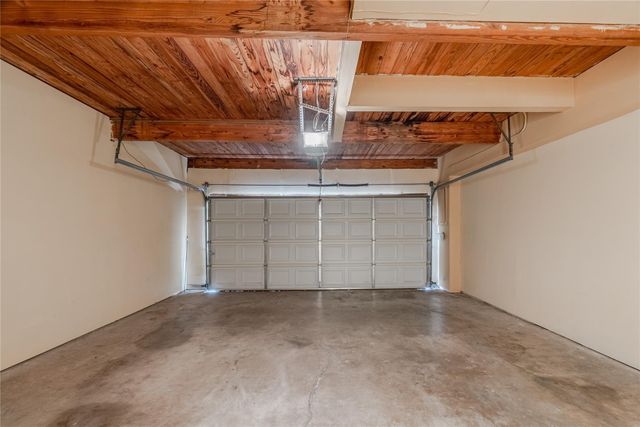 5328 Brownway B15, Houston, TX 77056