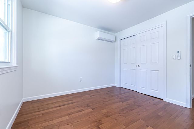 6 Lamplighter Drive, Nashua, NH 03064