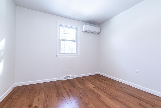 6 Lamplighter Drive, Nashua, NH 03064