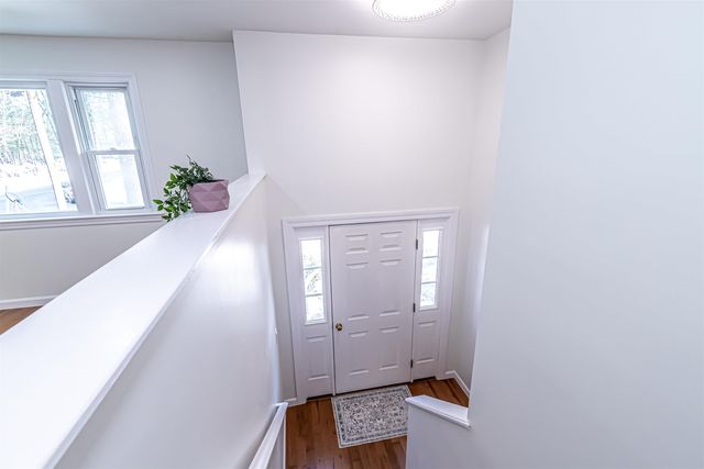 6 Lamplighter Drive, Nashua, NH 03064