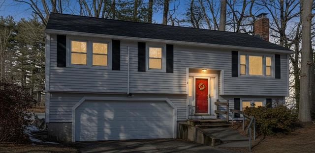 6 Lamplighter Drive, Nashua, NH 03064