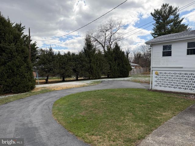 11913 PHYLANE DR, Hagerstown, MD 21742