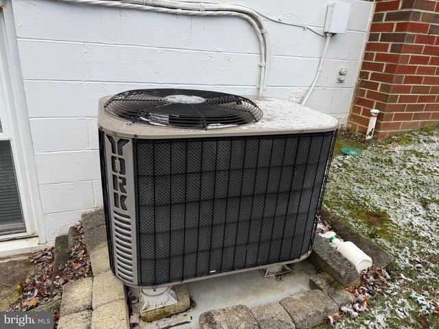 11913 PHYLANE DR, Hagerstown, MD 21742