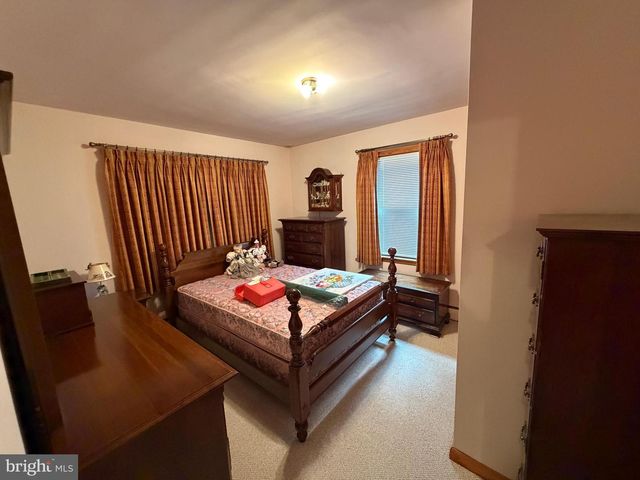 11913 PHYLANE DR, Hagerstown, MD 21742