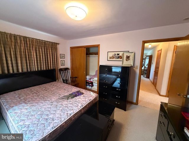 11913 PHYLANE DR, Hagerstown, MD 21742