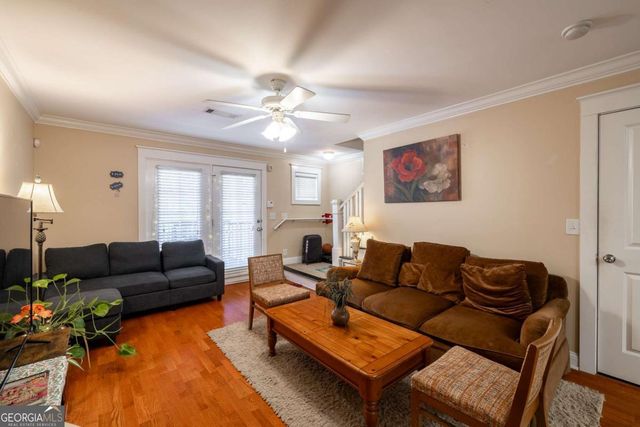 1035 Barnett Shoals Road 725, Athens, GA 30605