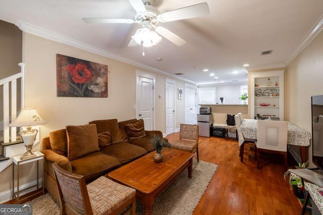 1035 Barnett Shoals Road 725, Athens, GA 30605