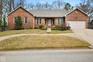 206 Windover Road, Jonesboro, AR 72401