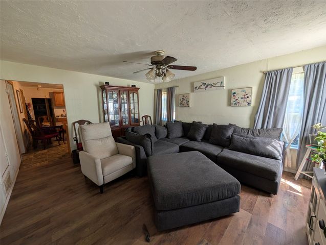 308 Short Street, Mansfield, TX 76063