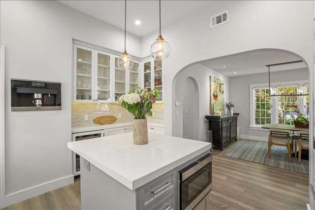 16760 Magneson Loop, Los Gatos, CA 95032