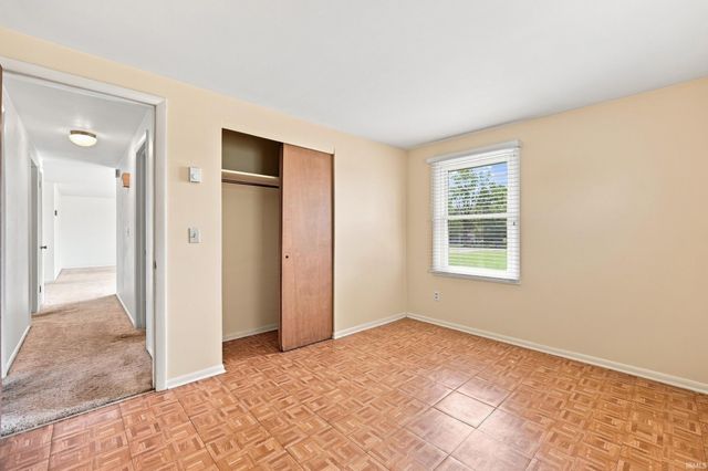 7022 Omaha Court, Fort Wayne, IN 46804
