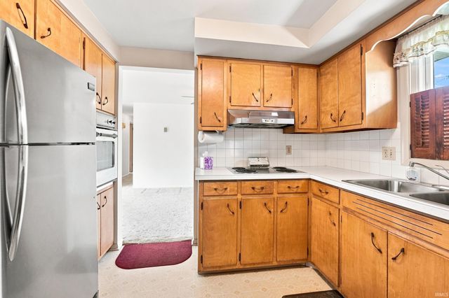 7022 Omaha Court, Fort Wayne, IN 46804