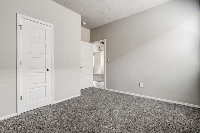 10713 Caresso SW, Albuquerque, NM 87121