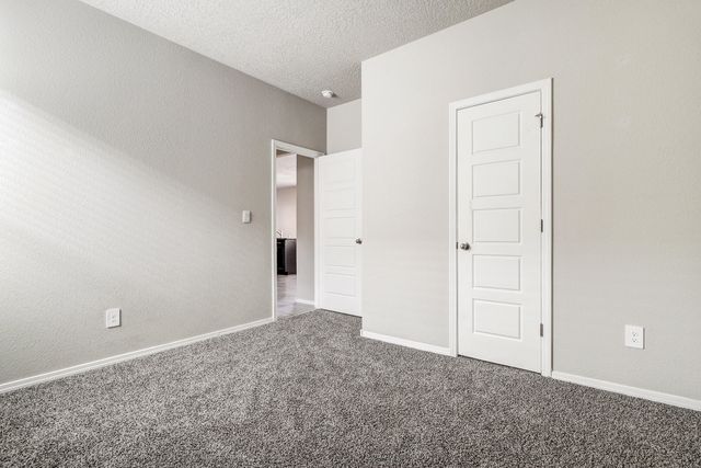 10713 Caresso SW, Albuquerque, NM 87121