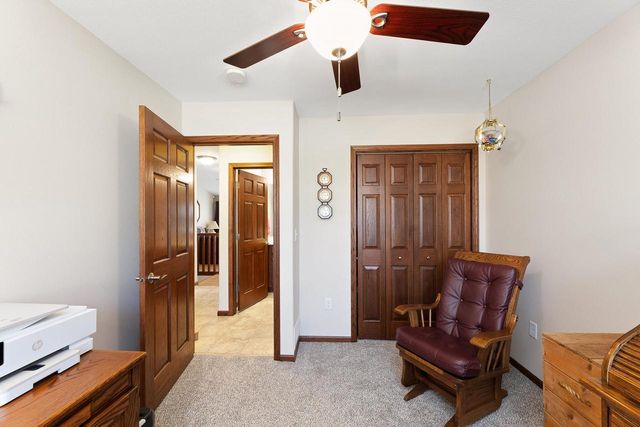 609 4th AVENUE N, Onalaska, WI 54650