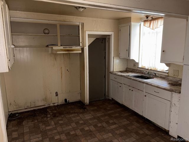 16551 TACOMA Street, Detroit, MI 48205