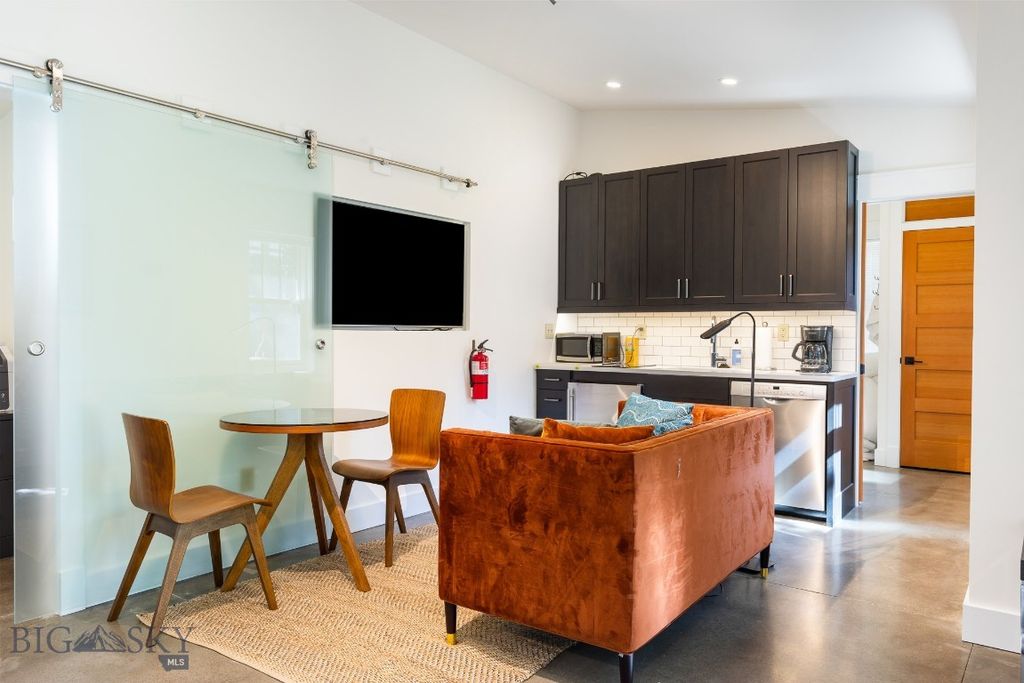 209 S Willson B, Bozeman, MT 59715 photo 7